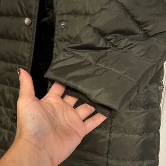 Lands' End women Long olive Quilted light Puffer Coat sz 14 - Picture 7 of 13